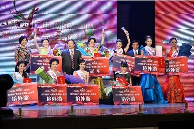 西安流動舞臺車 用創(chuàng)意點(diǎn)亮禮儀慶典，驅(qū)動品牌升級新引擎